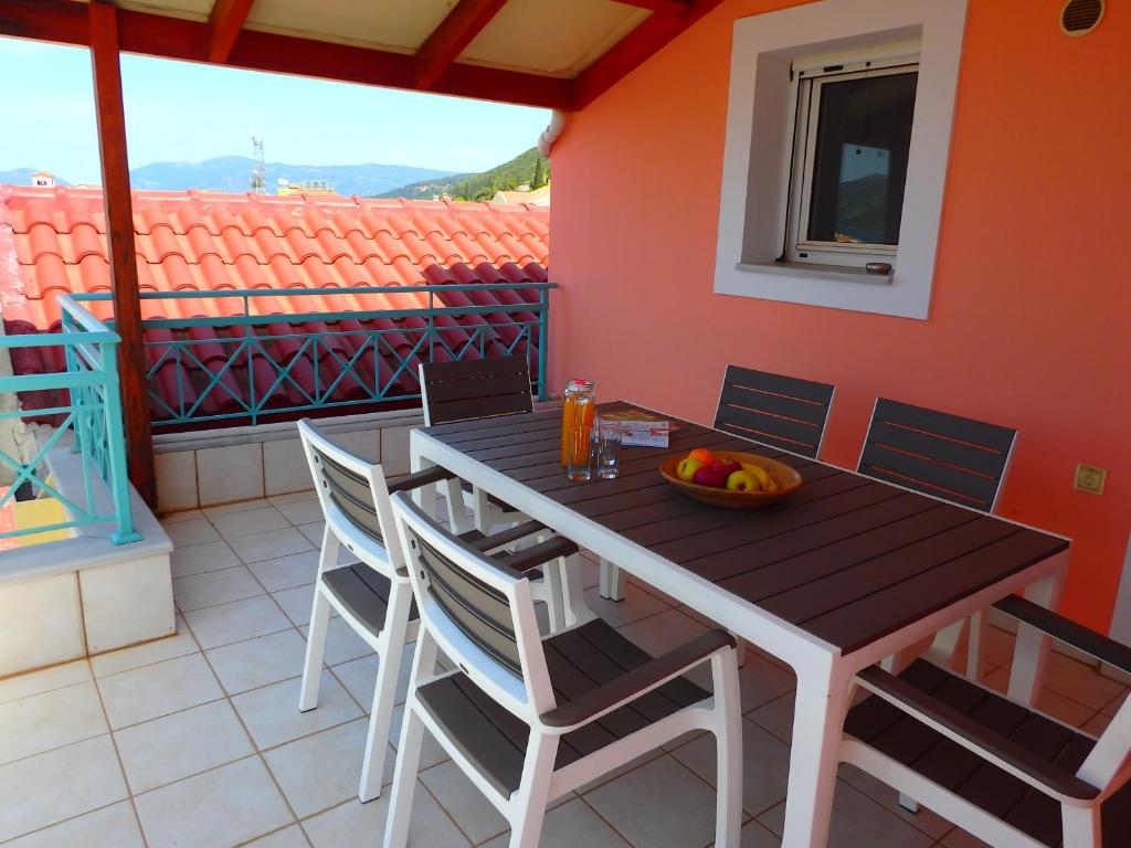 Balkón nebo terasa v ubytování Ionian Apartment, Sami
