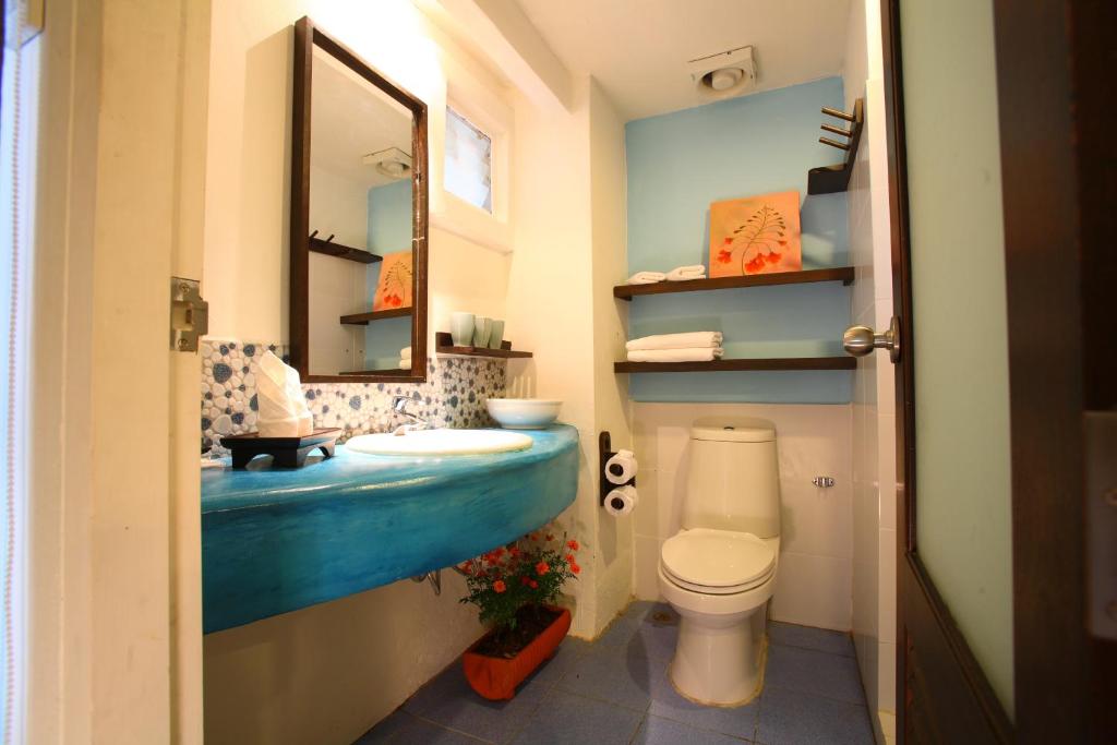 Koupelna v ubytování Vacation Village Phra Nang Inn - SHA Extra Plus