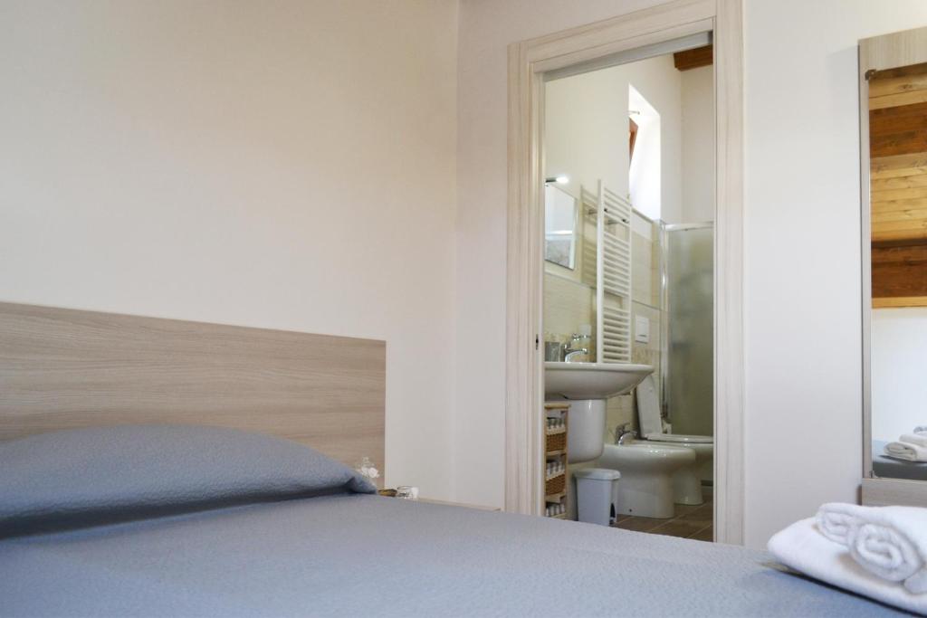 Koupelna v ubytování B&B Santa Lucia, Rapolla