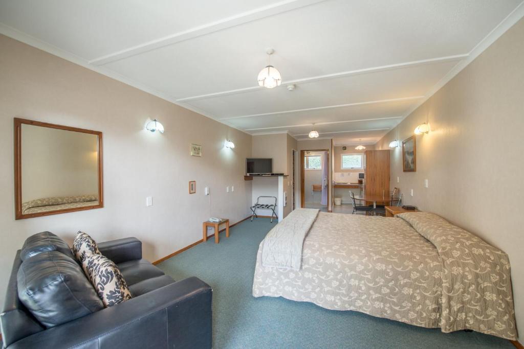 Amber Court Motel - Resim 19