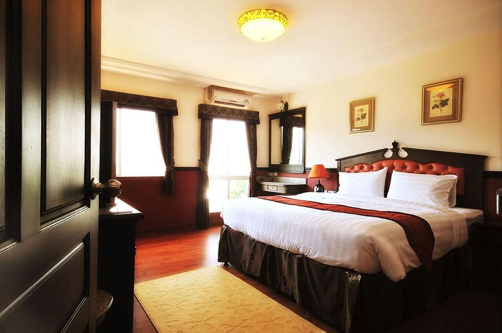 
Family Suite (4 Adults)
