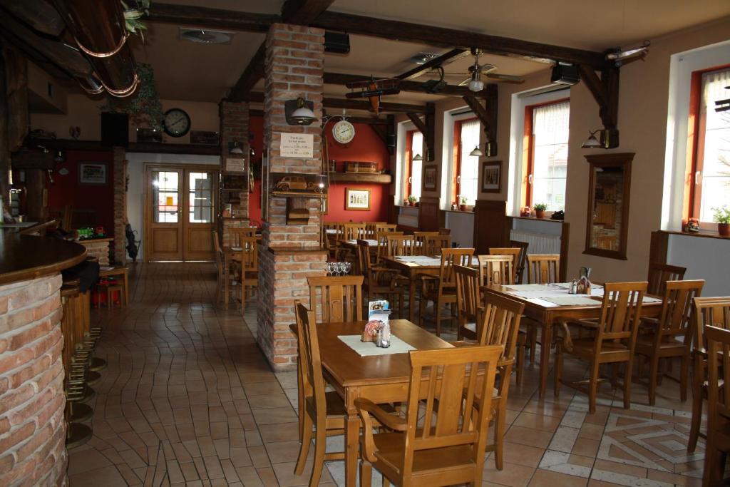 Restaurace v ubytování Hotel Bouček
