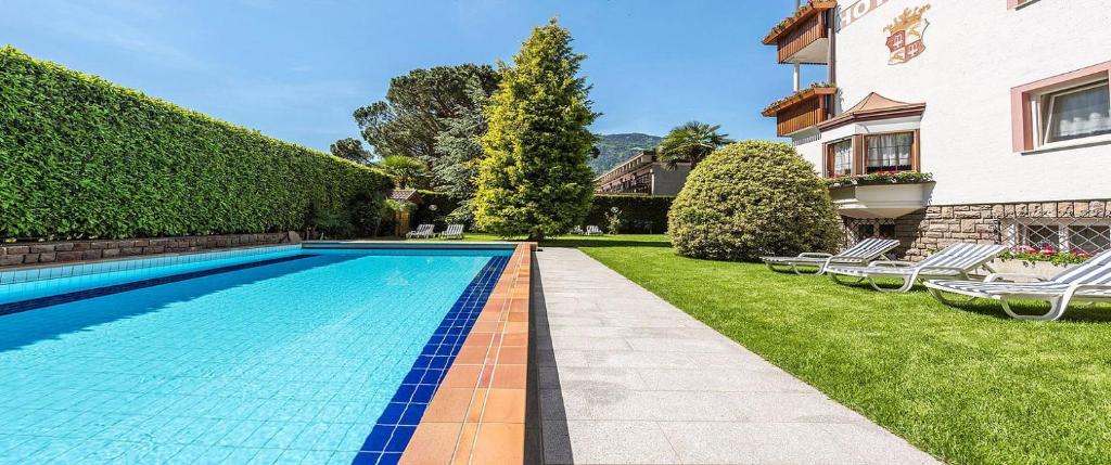 Basen w obiekcie Hotel Brunner lub w pobliżu