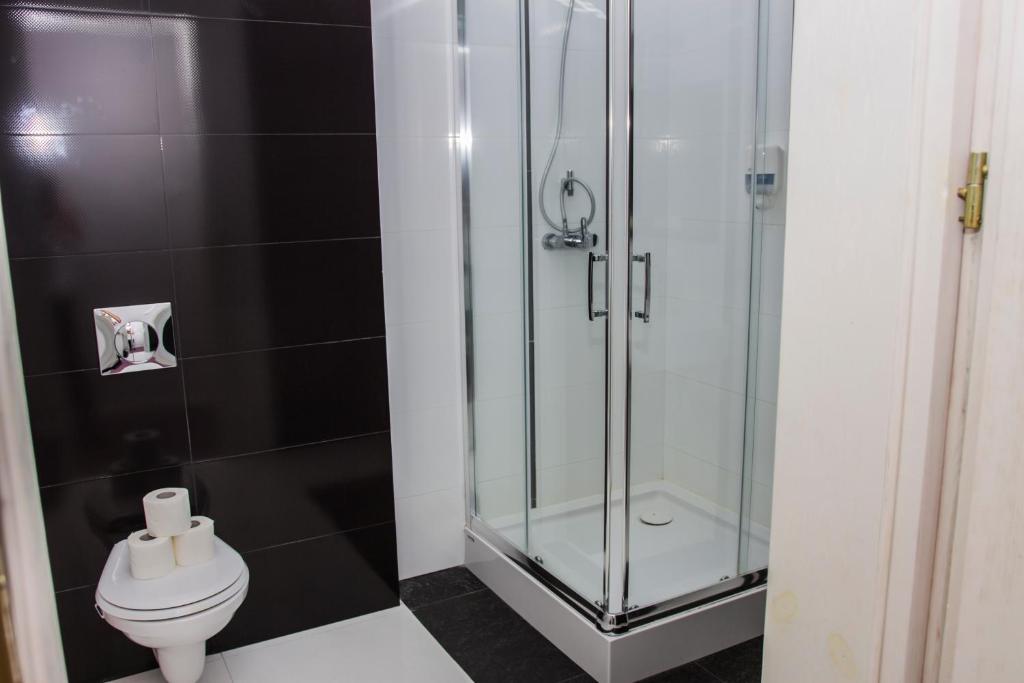 Dworek Jabłonna - 13