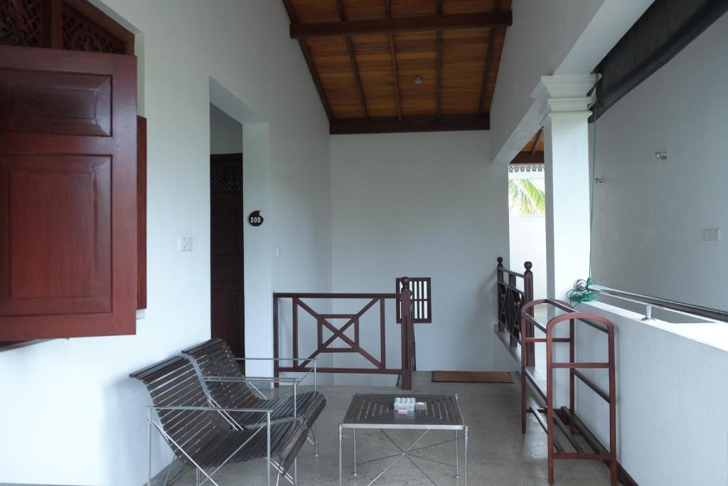 Amal Beach Hotel - 7