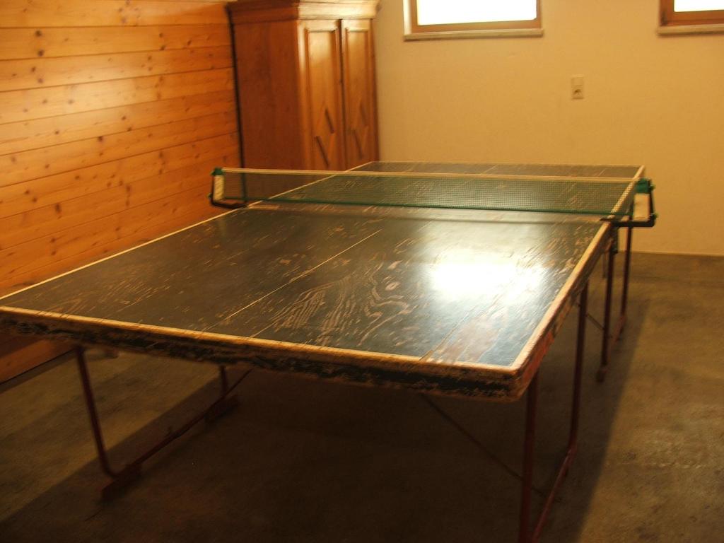Stolní tenis v ubytování Pension Jägerheim nebo okolí