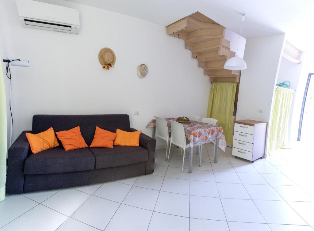 Villa Gabriella a Porto Pino - Lussuoso Appartamento