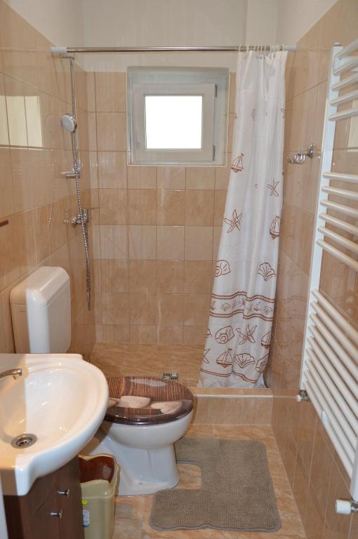 Kúpeľňa v ubytovaní Varga Apartman Hévíz