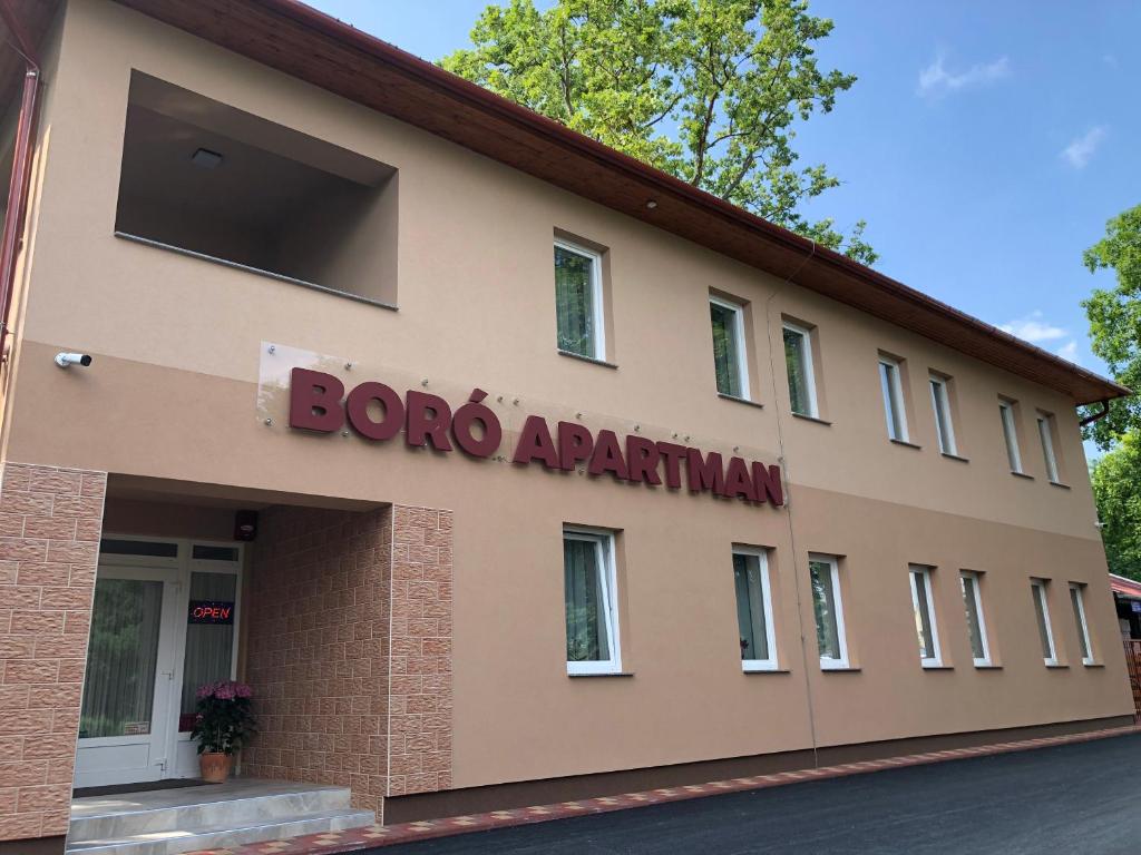 Budova, kde se apartmán nachází