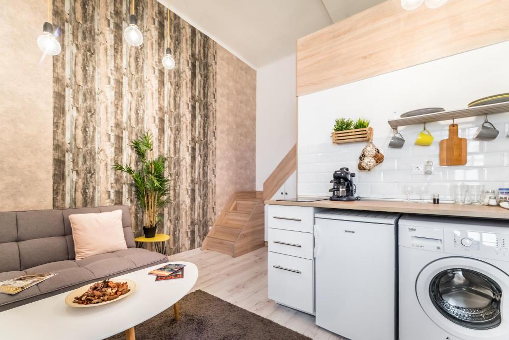 Kuchyňa alebo kuchynka v ubytovaní BpR Little Attractico Apartment