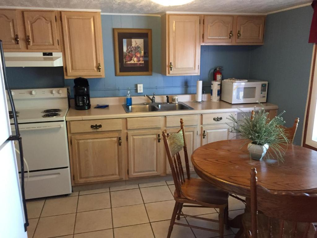 Phillips Historic Motel & Cottages - Apartamento De Un Dormitorio