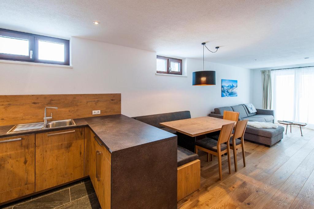 Kuchyňa alebo kuchynka v ubytovaní Chalet Bella