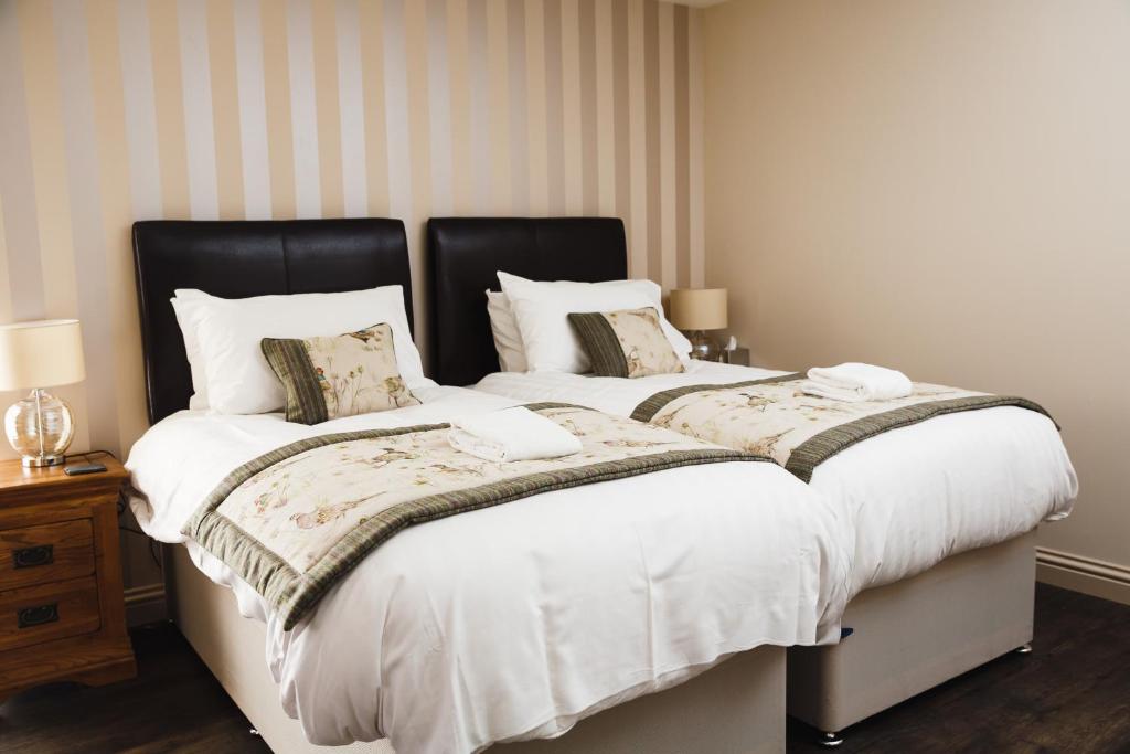 Glen Clova Hotel & Luxury Lodges - 
