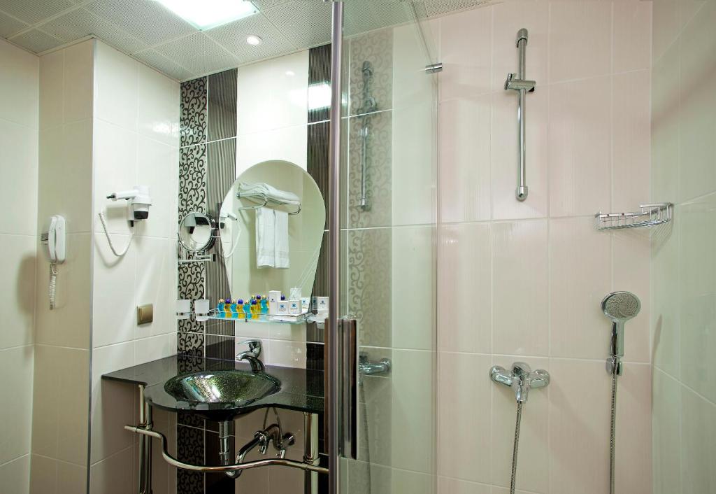 Koupelna v ubytování Örsmaris Boutique Hotel