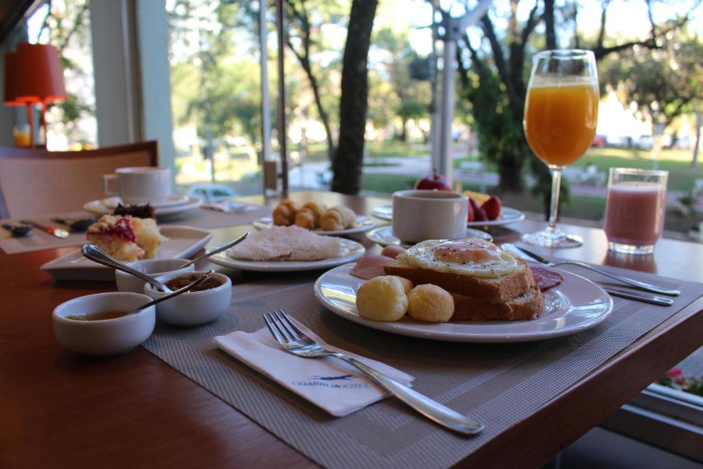  Charrua Hotel