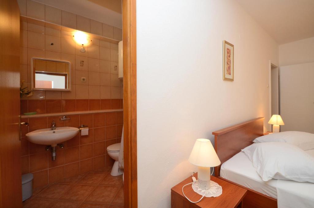 Ванная комната в Apartments Ranko