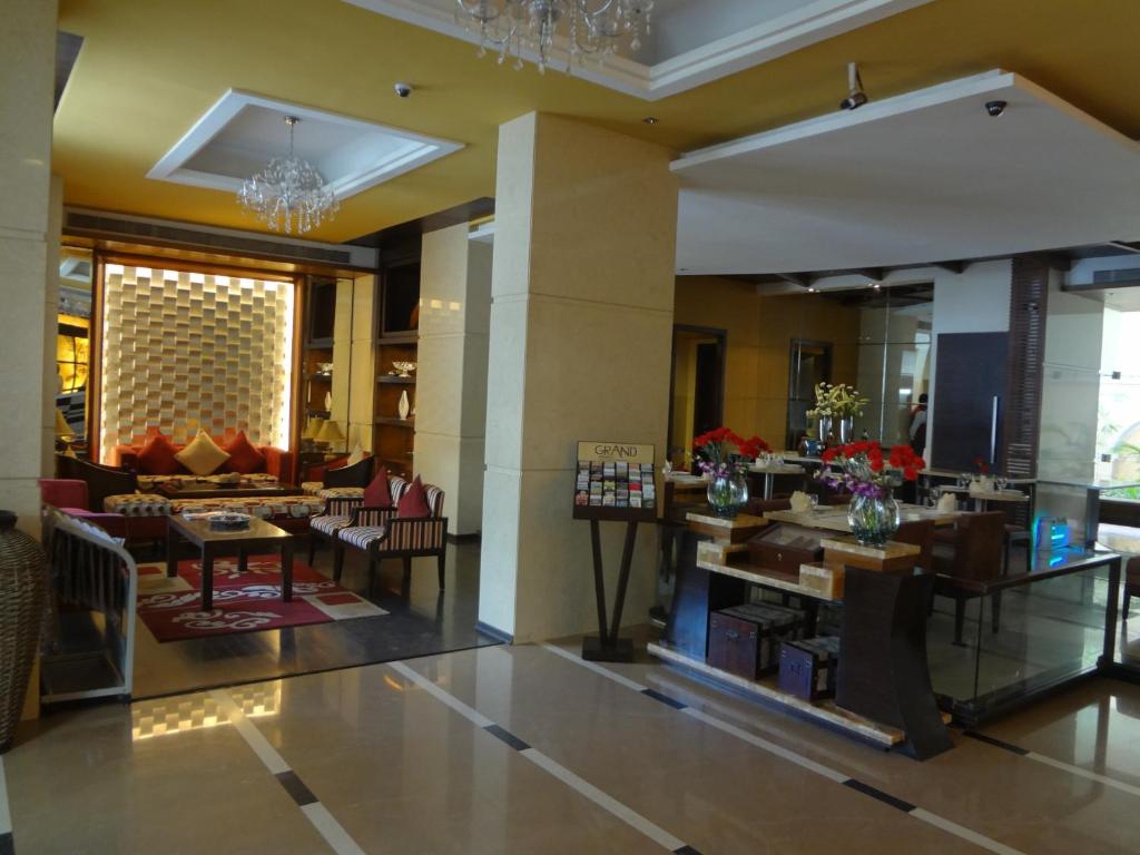 Posezení v ubytování Grand Residency Hotel & Serviced Apartments