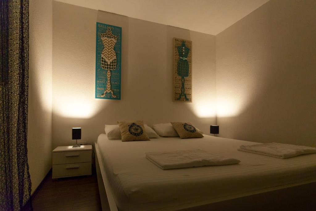 Postel nebo postele na pokoji v ubytování Luxury Villa Allen with Pool