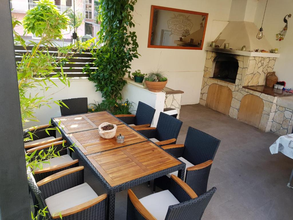 Apartments Marina - 14