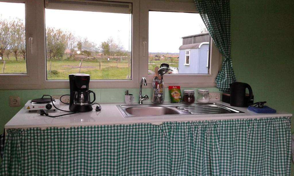 Kuchyň nebo kuchyňský kout v ubytování Bed & Breakfast ARKEN AE