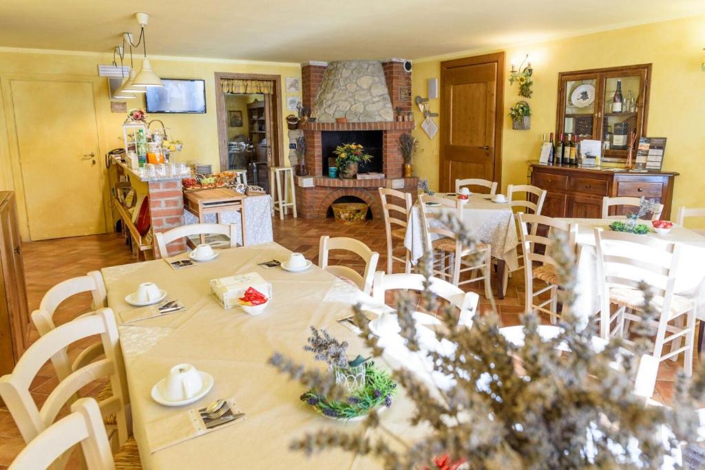 TV a/nebo společenská místnost v ubytování Ca' Dei Coci B&B