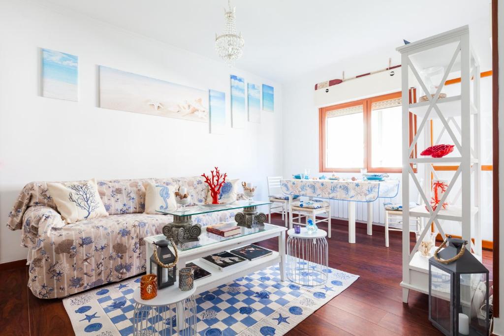 Χώρος καθιστικού στο Titty Beach House