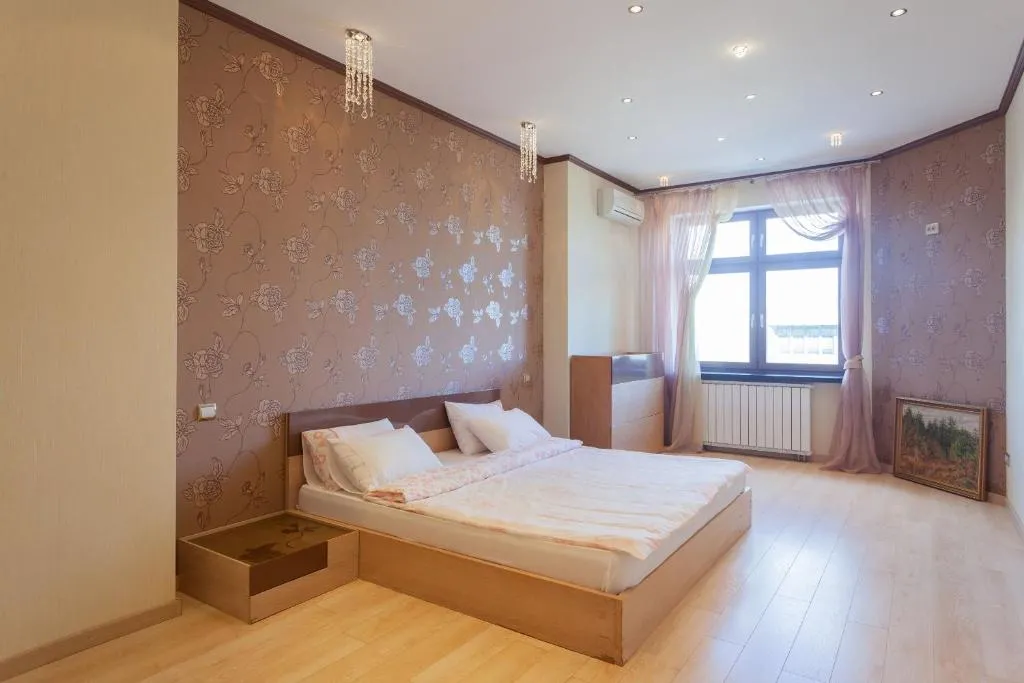 3 bedroom Apartment on Tymoshenko 19 street, Kiev, Ukraine