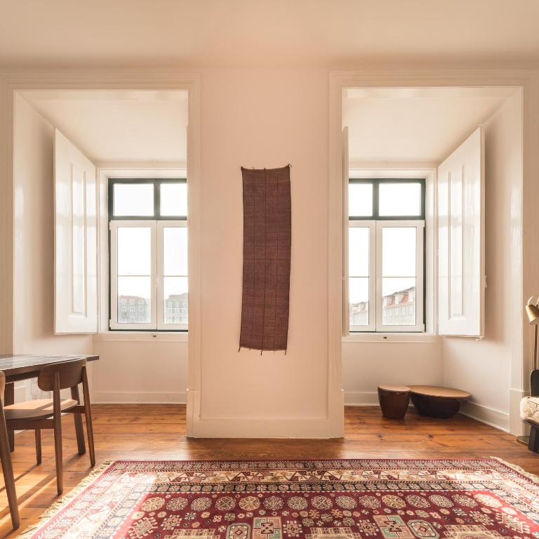 The Visionaire Apartments - 18