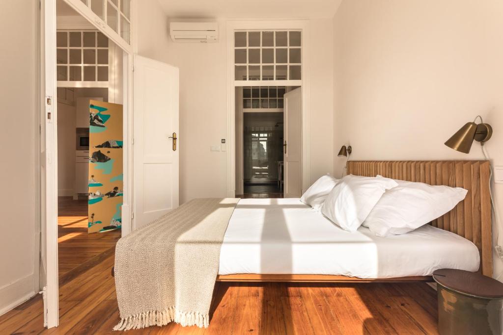 The Visionaire Apartments - 14