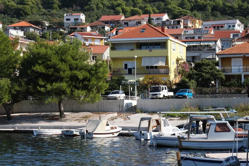 Apartments by the sea Trogir - 9667, Trogir, Croaţia
