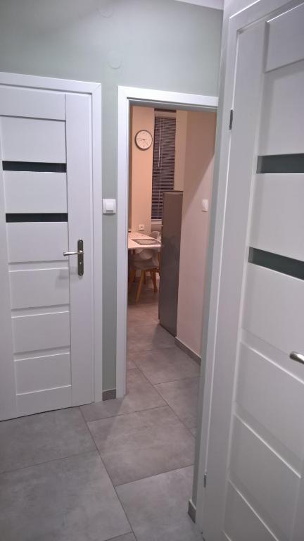 Comfort In Warsaw Apartment - 17