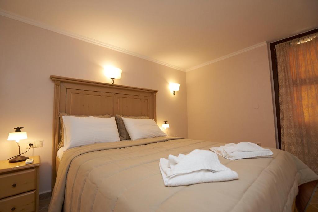 Kaminos Boutique Hotel - 14