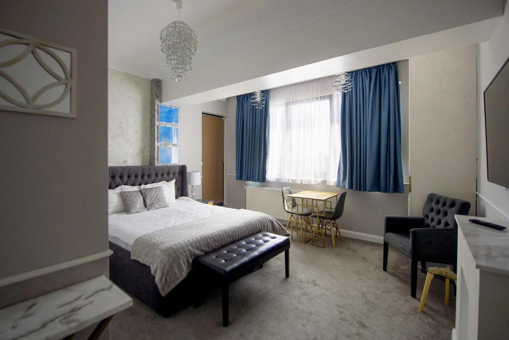 Brater Luxury - Chambre Double De Luxe Avec Balcon Et Vue En Mer