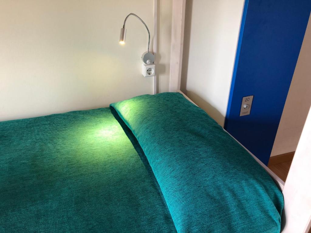 Postel nebo postele na pokoji v ubytování Hostel Menorca