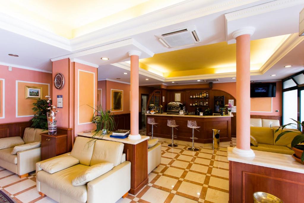Posezení v ubytování Vald Hotel