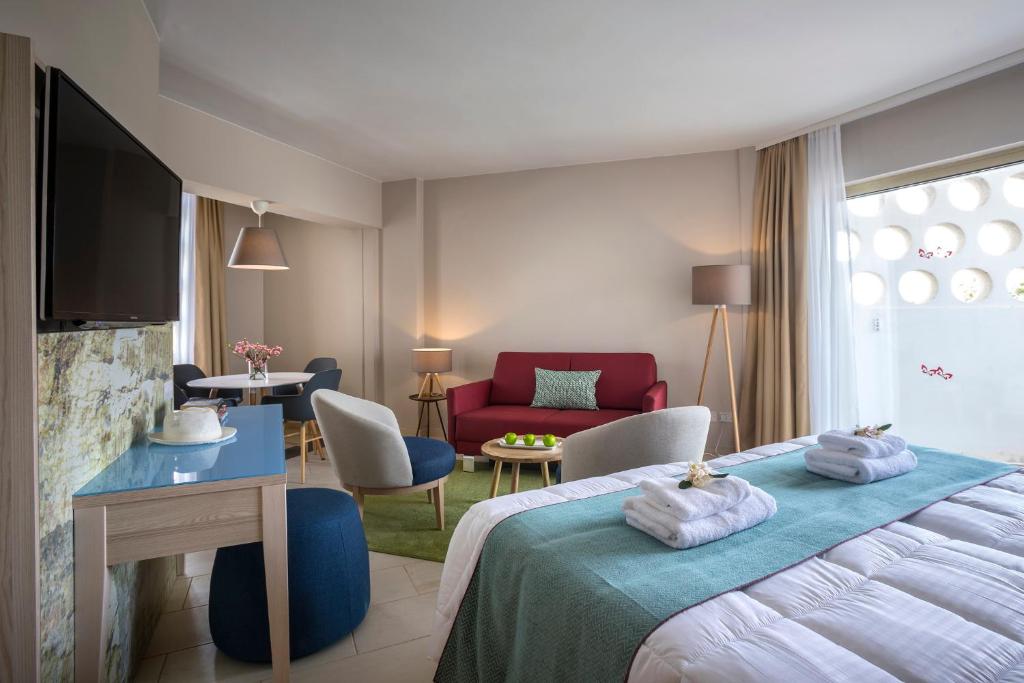 Leonardo Laura Beach & Splash Resort - 