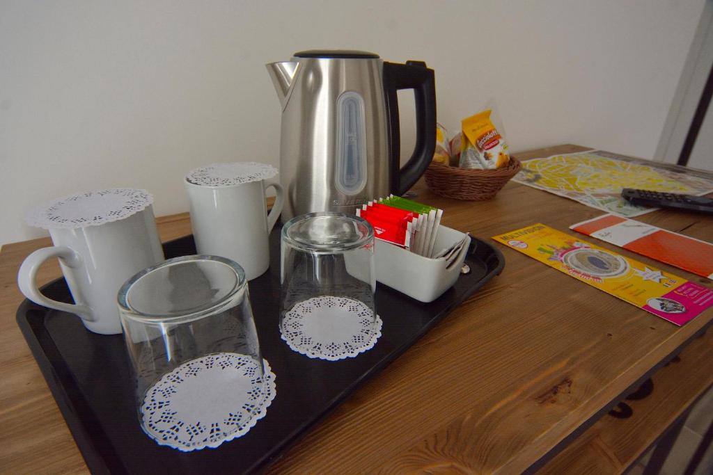 Coffee and tea making facilities at Il Rifugio Dei Templari