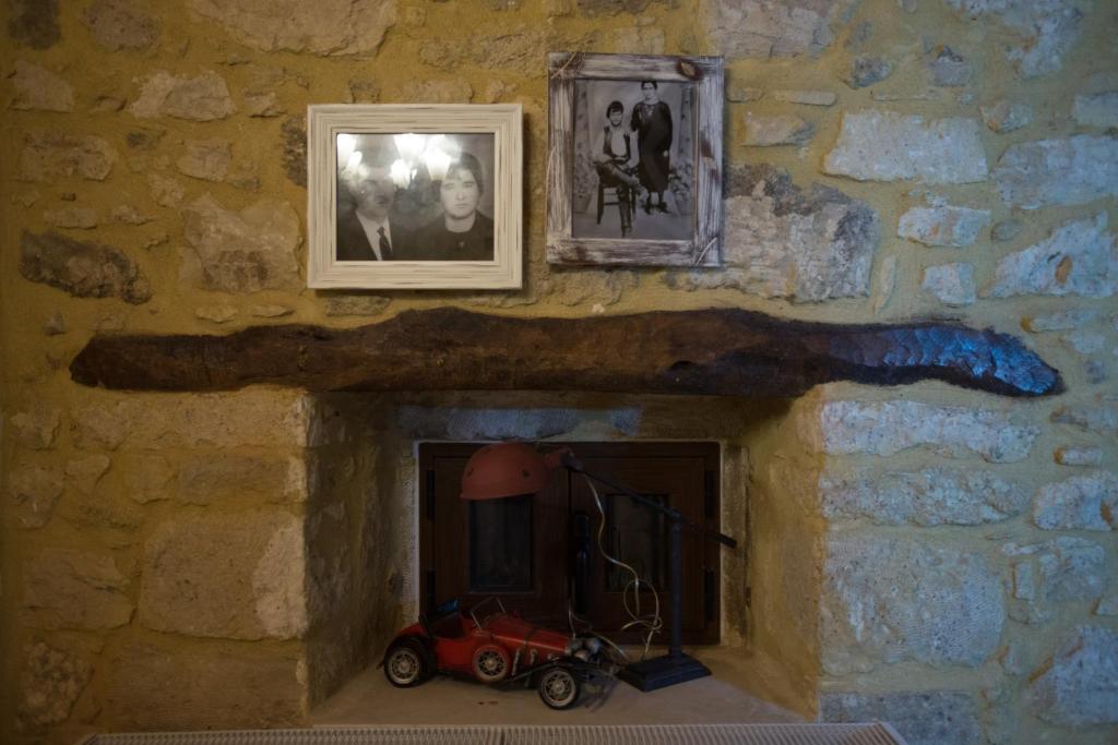 Zdjęcie z galerii obiektu Villa Kamelia-Renovated old house-South Crete w mieście Galiá