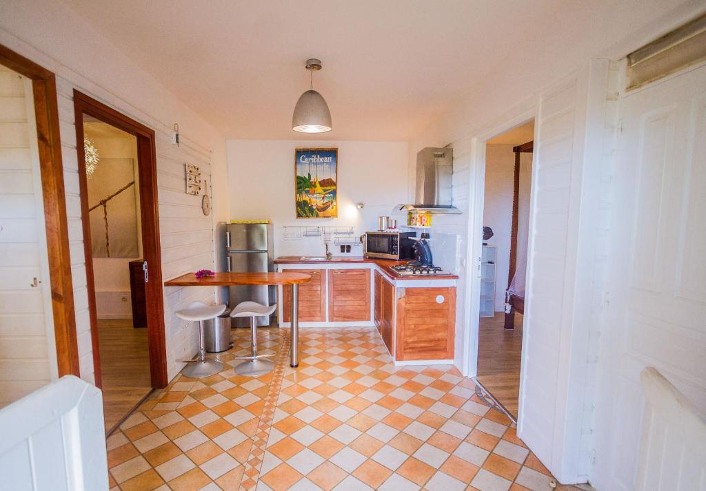 Una cocina o zona de cocina en Carre Royal