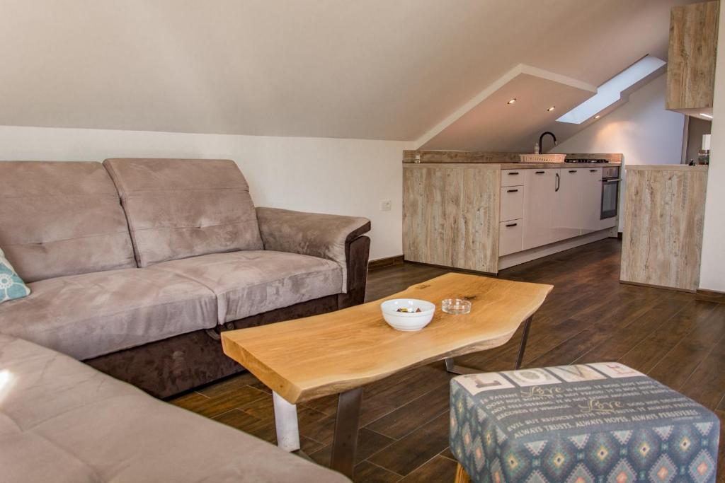 Posezení v ubytování Apartmani Mendula