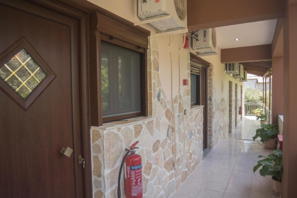 Fotografie z fotogalerie ubytování Ta Kavourakia v destinaci Mikros Gialos