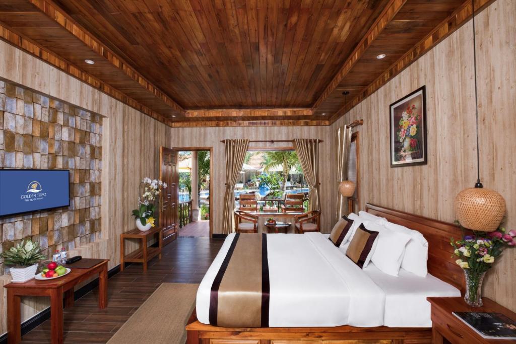 Golden Topaz Phu Quoc Resort - 6