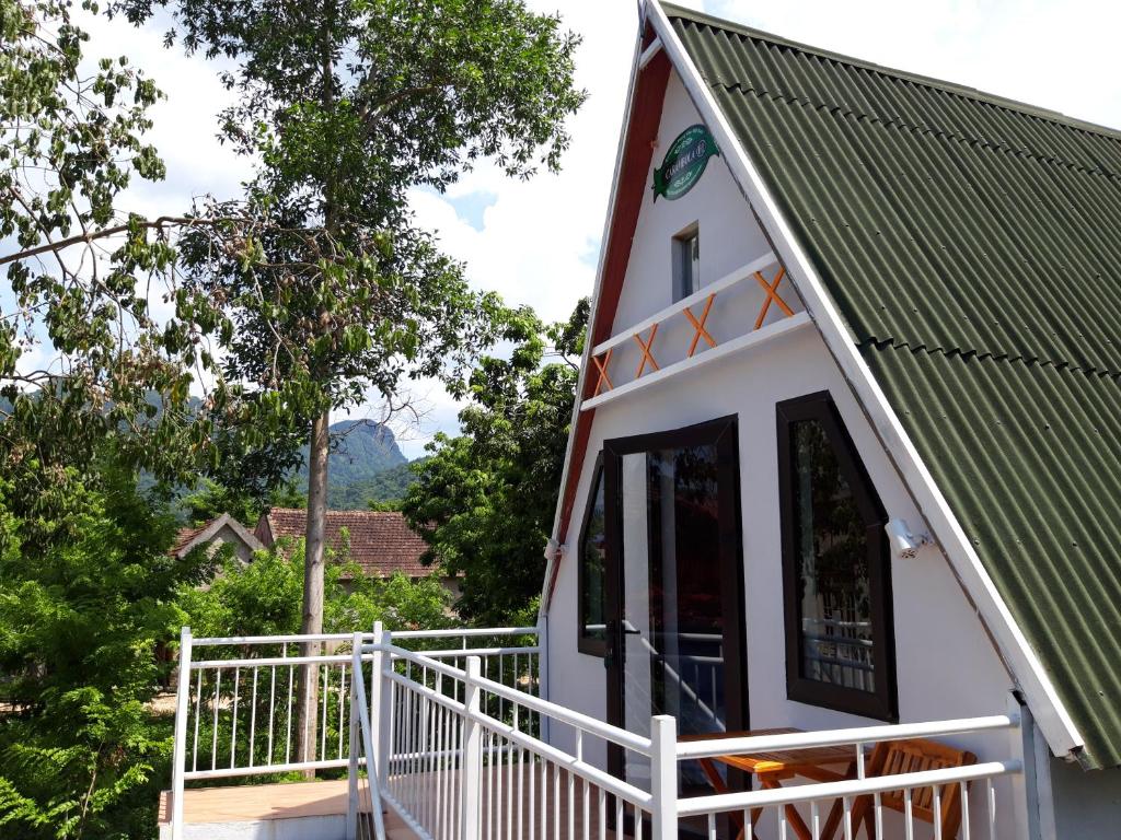Carambola Bungalow - Private Bungalow With Balcony And Mountain View