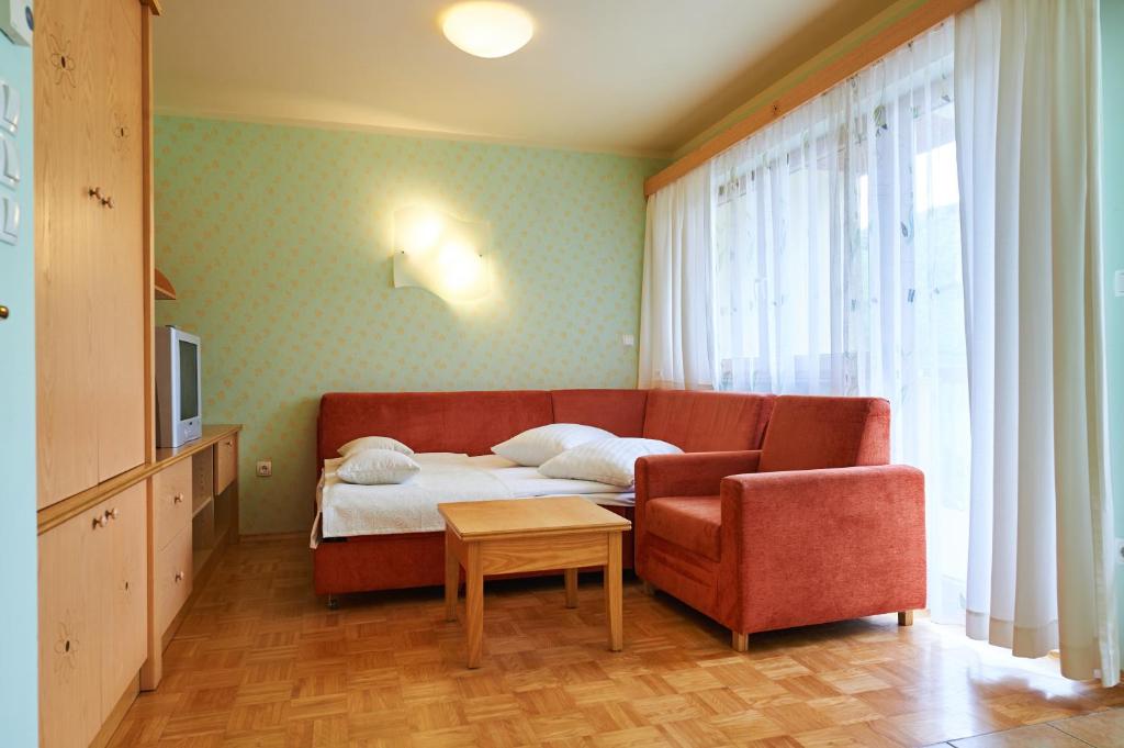 Postel nebo postele na pokoji v ubytování Eco Terme Snovik, Kamnik