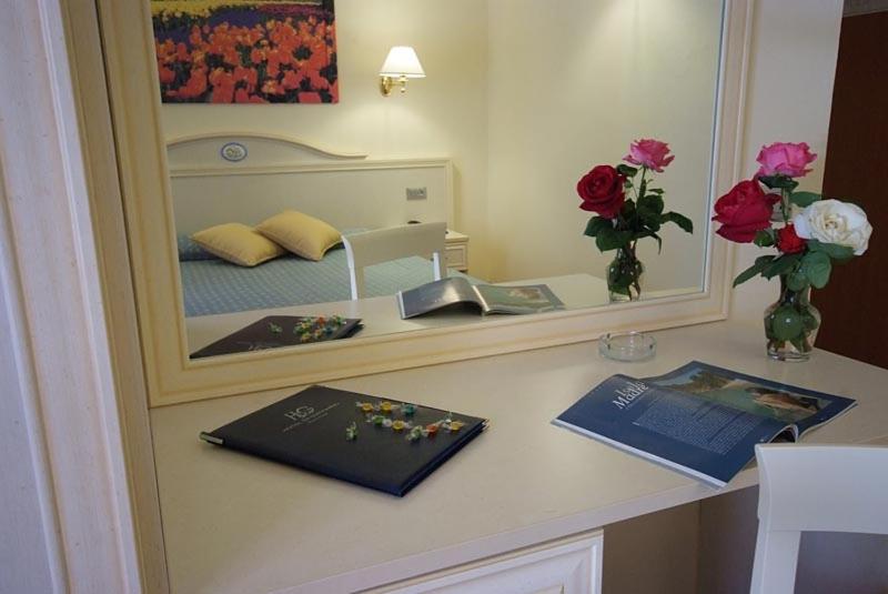 Fotografie z fotogalerie ubytování Hotel da Giacomino v destinaci SantʼAndrea