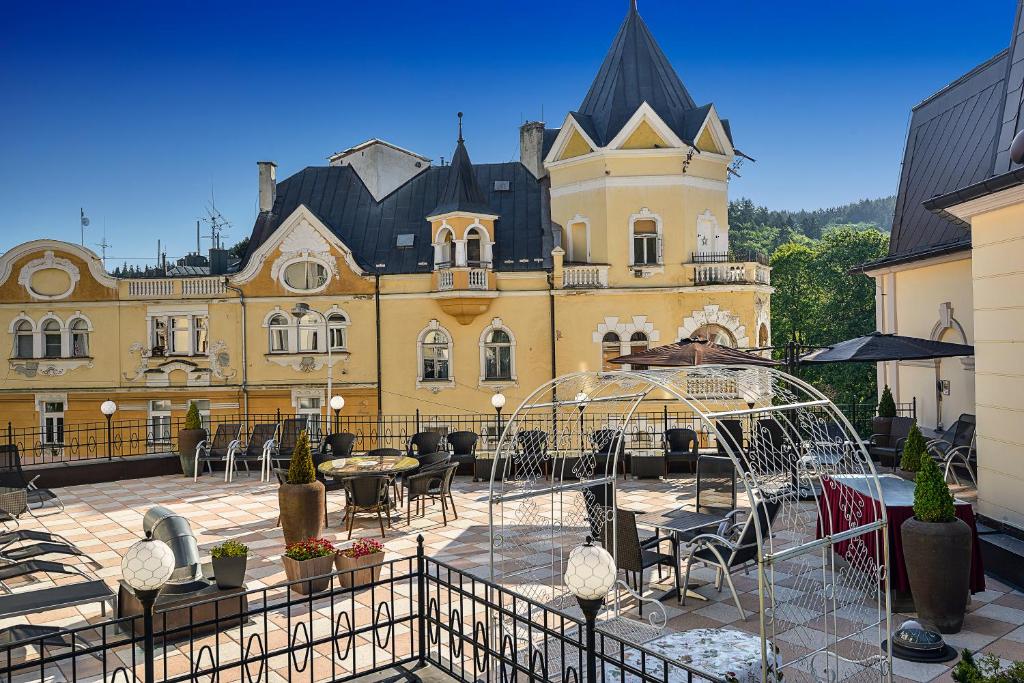Budova, kde se hotel nachází