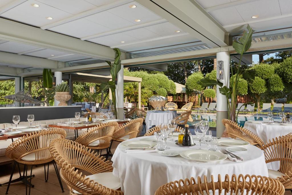 Ресторан / где поесть в Villa Duflot Hôtel & Spa Perpignan