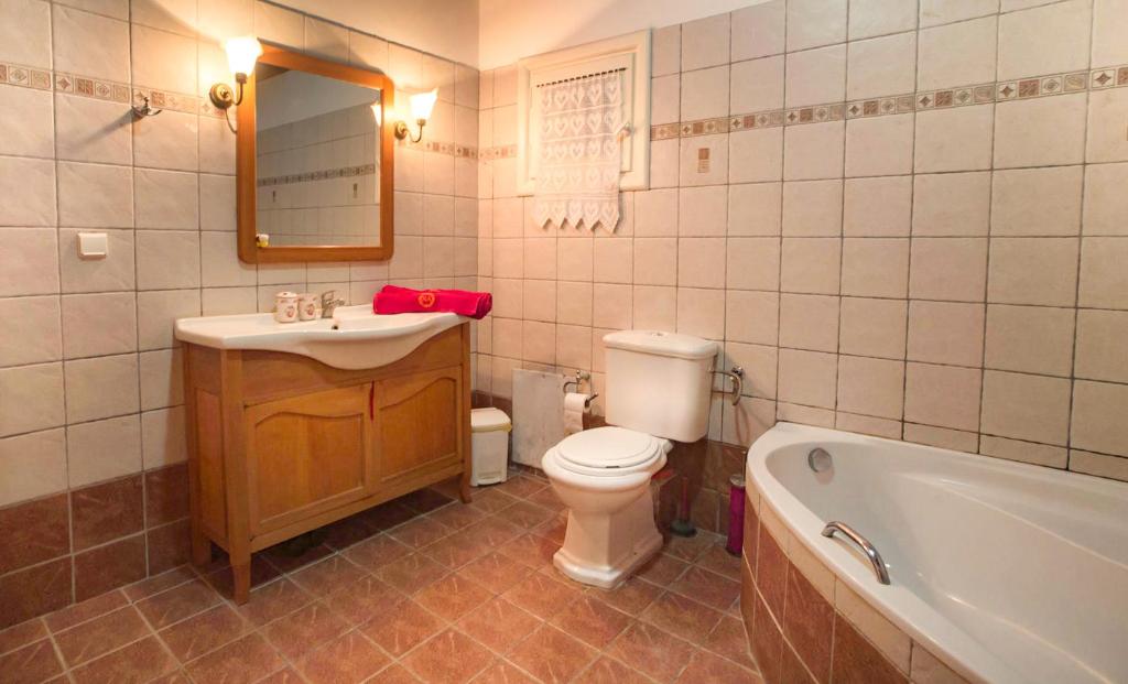 Koupelna v ubytování Jasmine House
