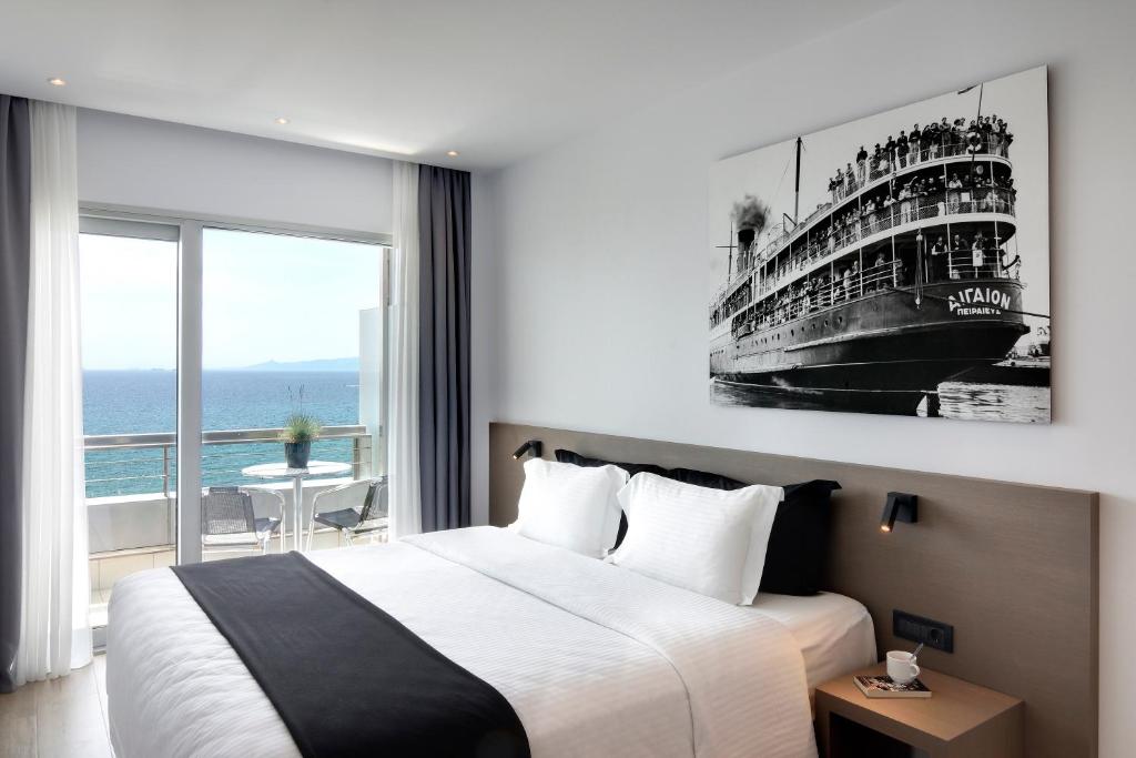 
Double or Twin Room with Sea View
