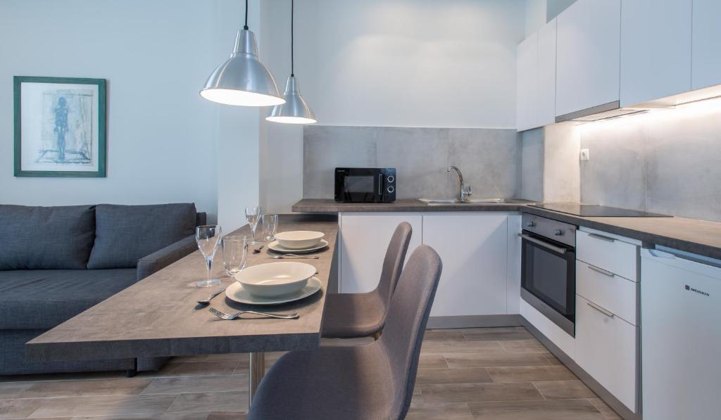 Spot Apart - Resim 14